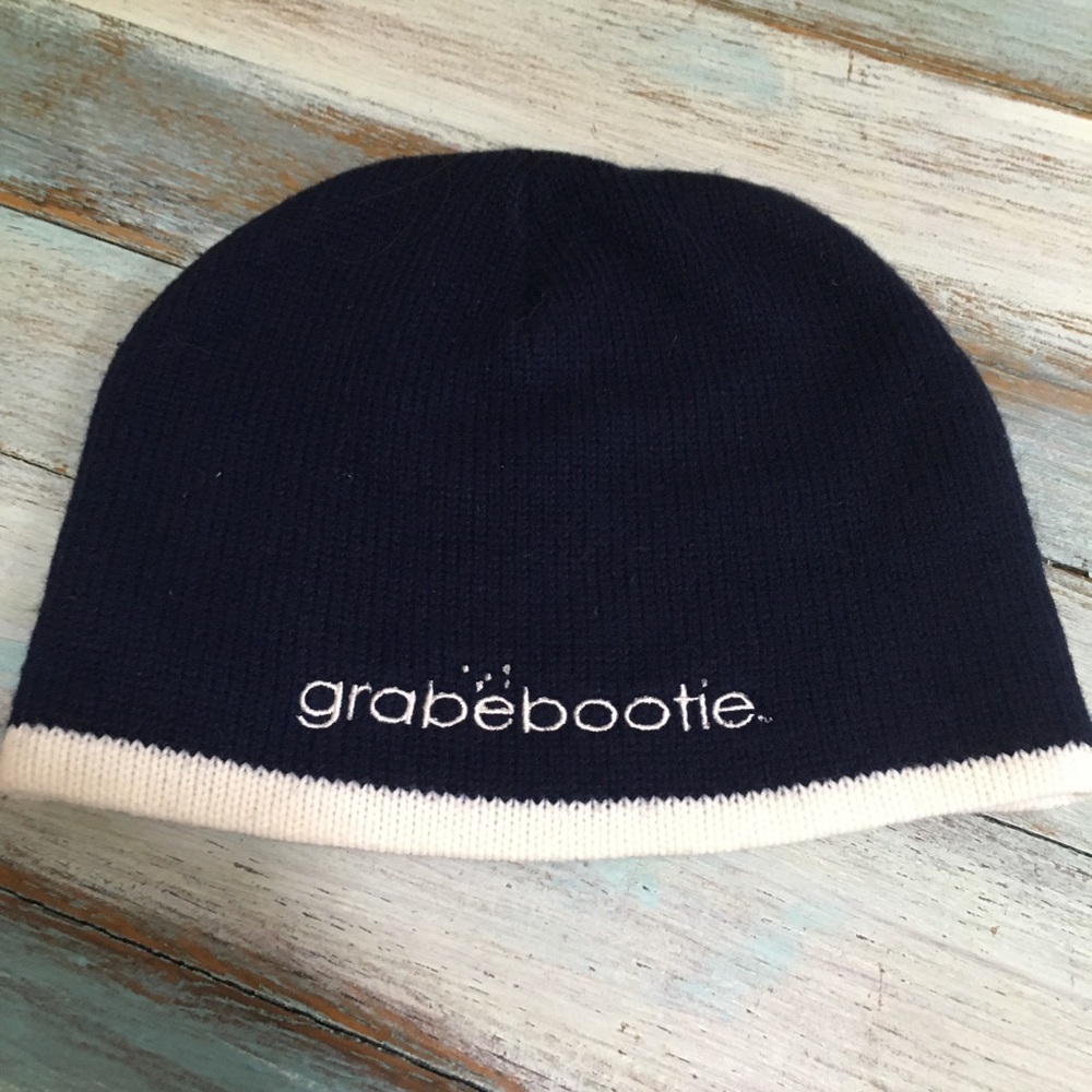 Grabebootie Big Accessories Inc. Navy and White Unisex Beanie European